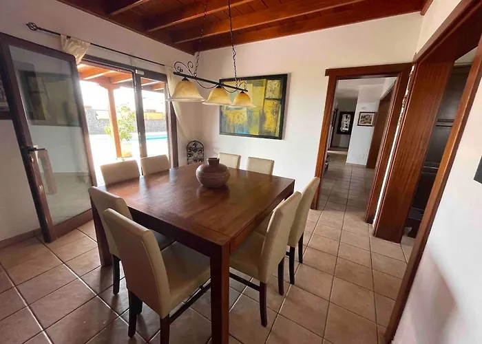 فيلة Muy Tranquila Con Piscina Privada