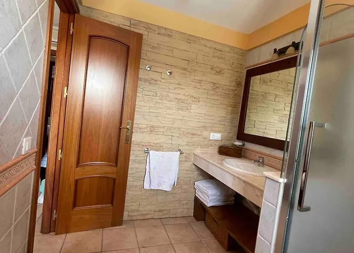 Muy Tranquila Con Piscina Privada بلايا بلانكا