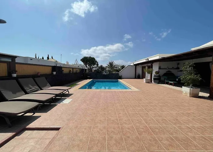 Muy Tranquila Con Piscina Privada فيلة *