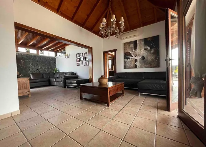 فيلة Muy Tranquila Con Piscina Privada بلايا بلانكا