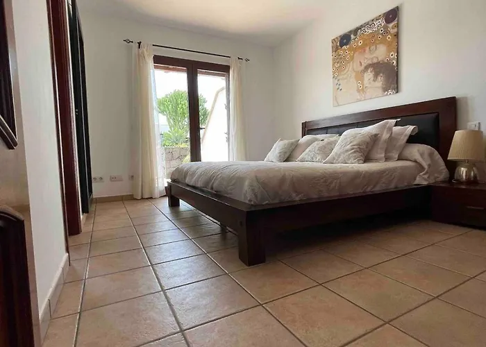 Muy Tranquila Con Piscina Privada فيلة