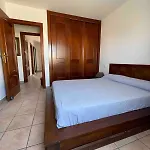 Muy Tranquila Con Piscina Privada *