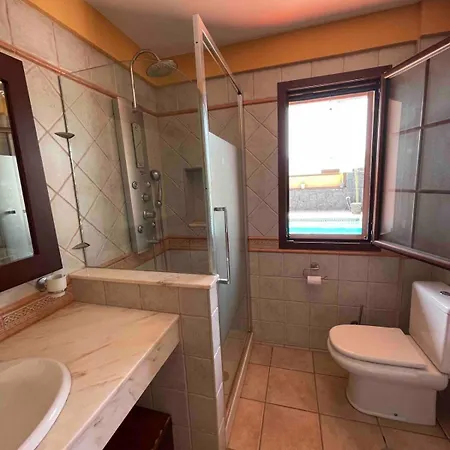 Vila Muy Tranquila Con Piscina Privada *