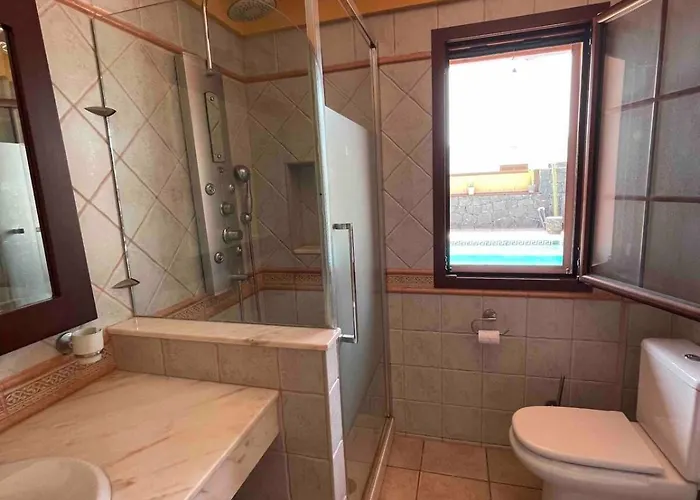 Villa Muy Tranquila Con Piscina Privada *