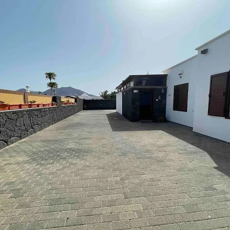 Muy Tranquila Con Piscina Privada * بلايا بلانكا