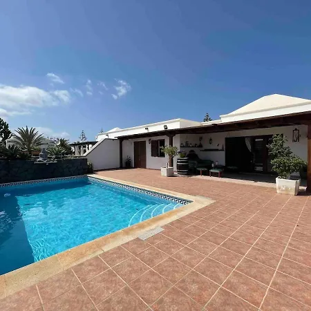 فيلة Muy Tranquila Con Piscina Privada