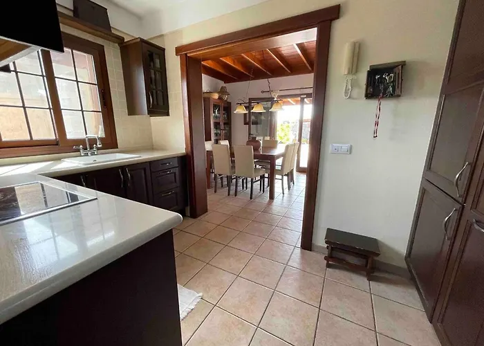 Villa Muy Tranquila Con Piscina Privada Playa Blanca (Lanzarote)